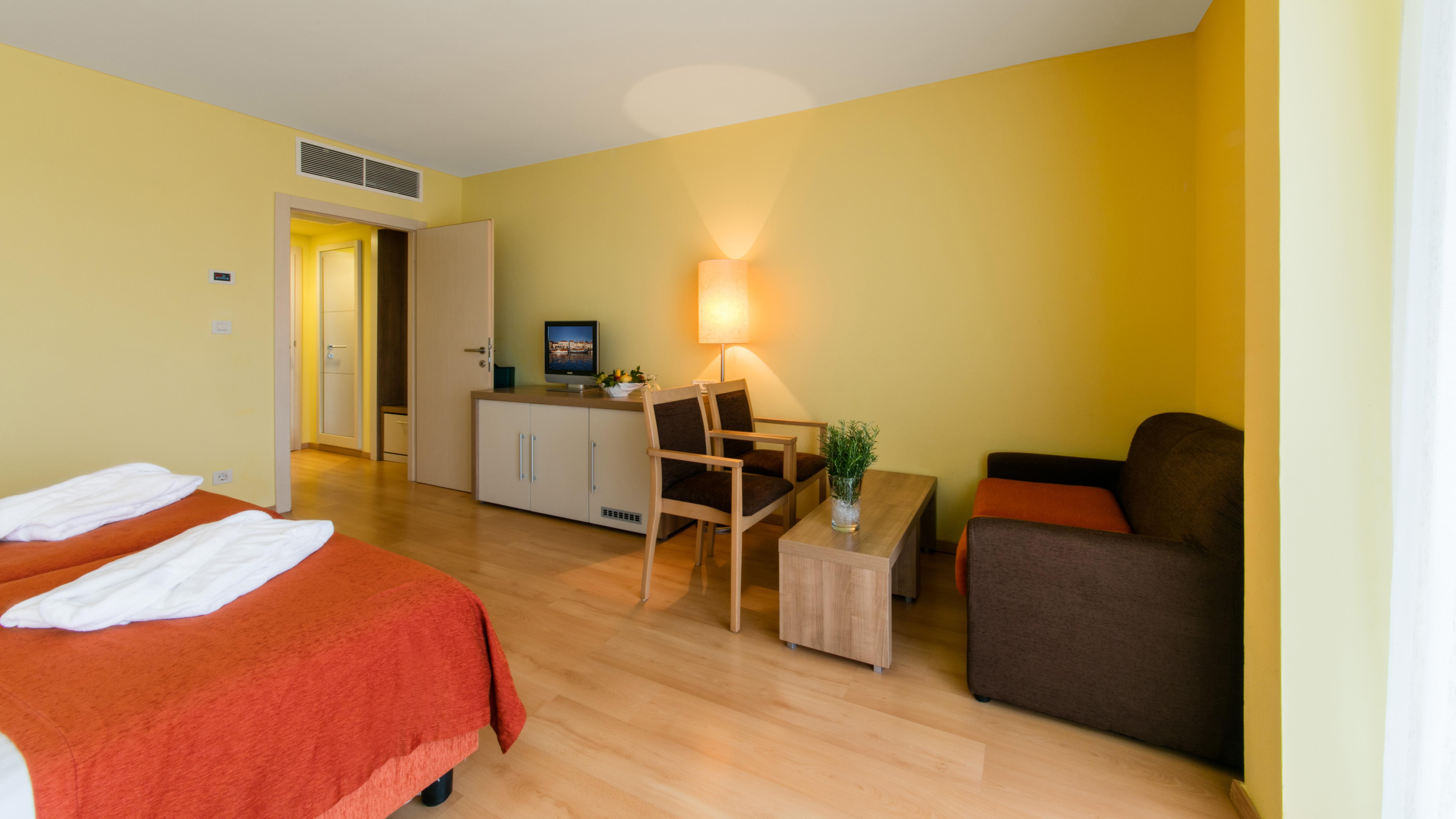 Hotel Aurora Mali Lošinj Екстериор снимка