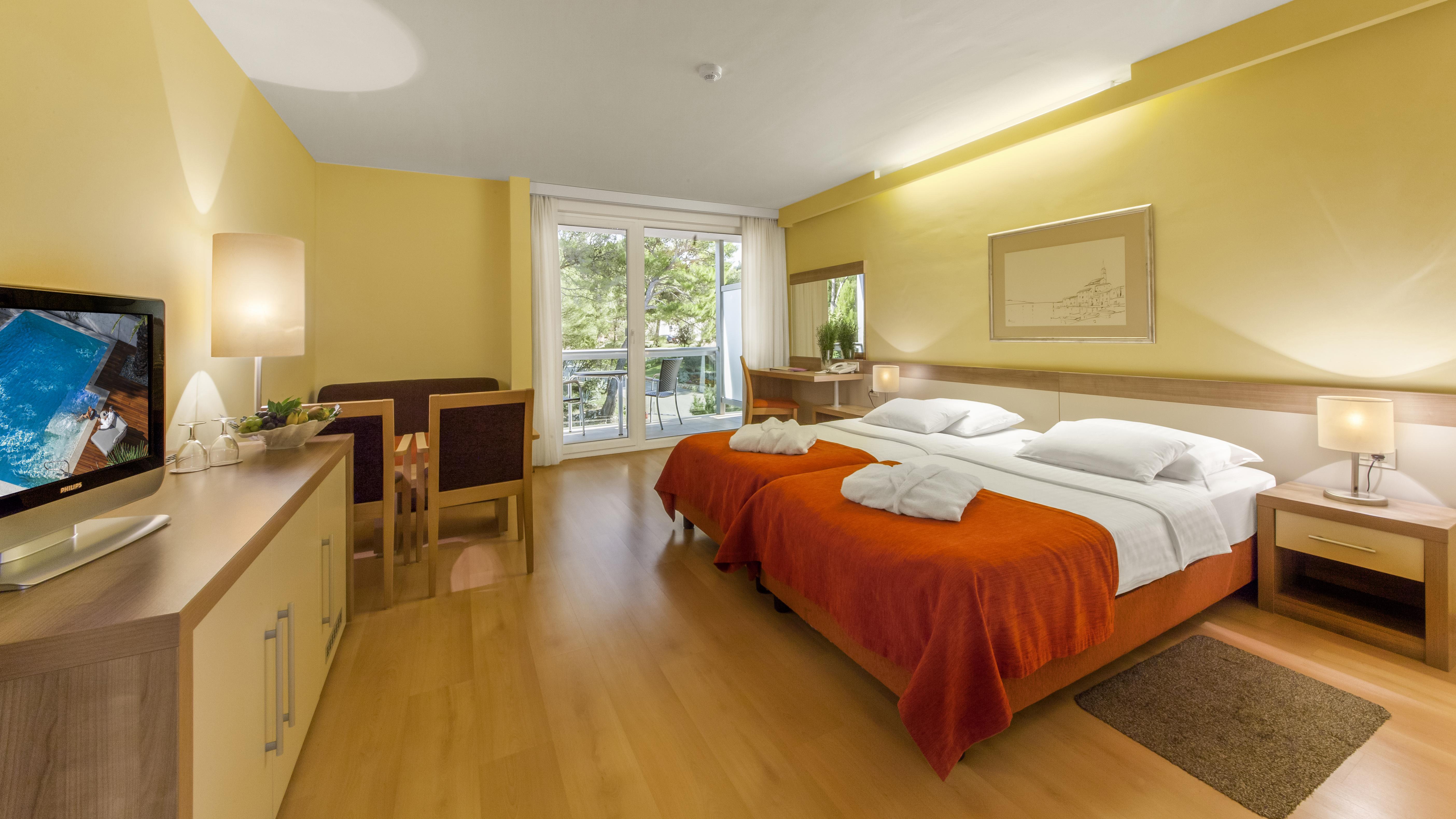 Hotel Aurora Mali Lošinj Екстериор снимка