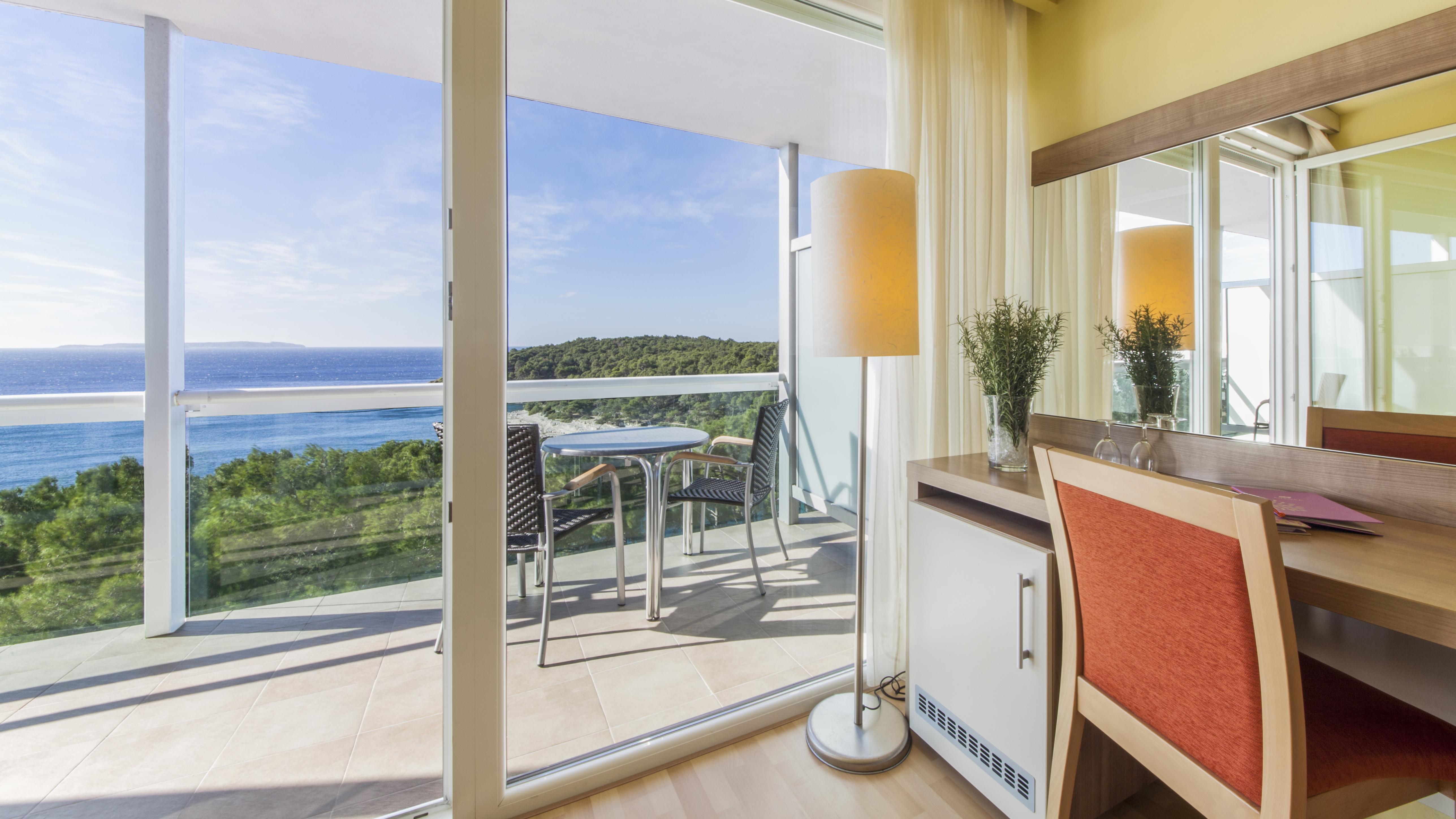 Hotel Aurora Mali Lošinj Екстериор снимка